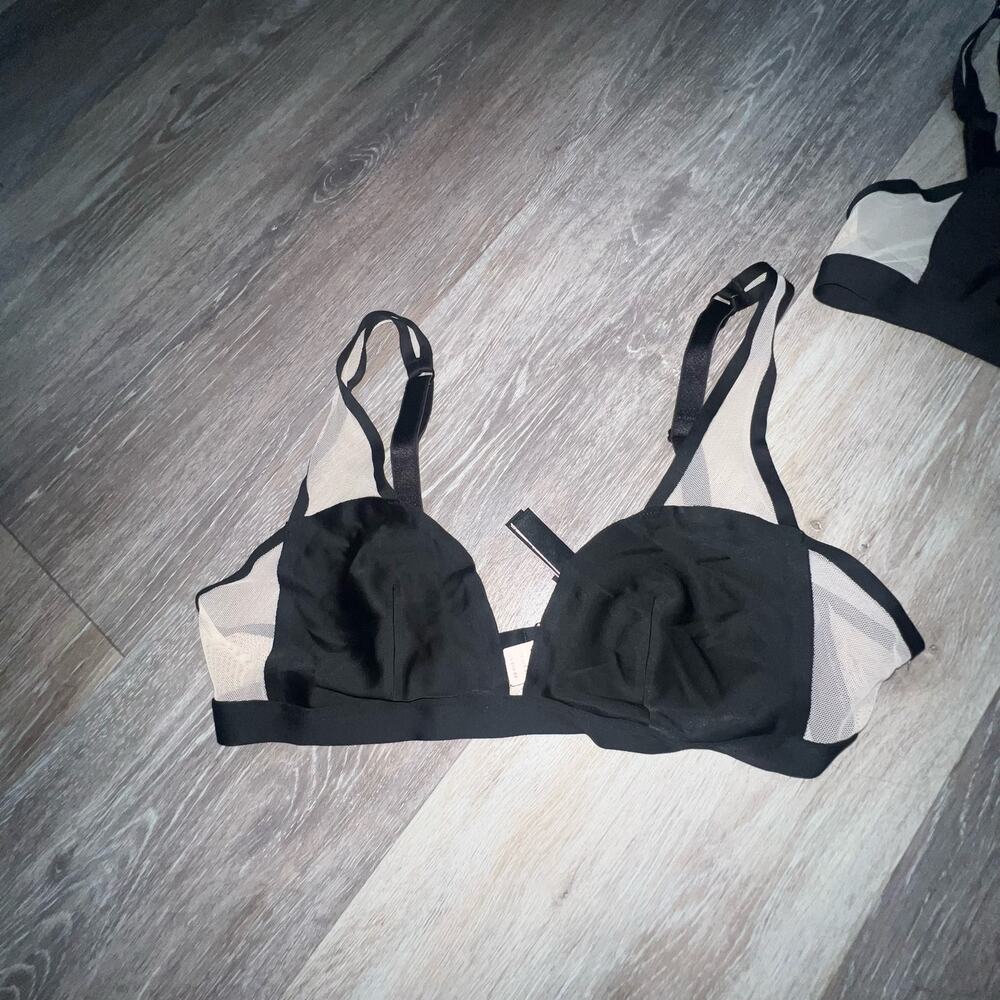 Victoria's Secret Black Mesh Bralette Bra - Picture 3 of 7